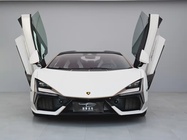 Lamborghini Revuelto 2025