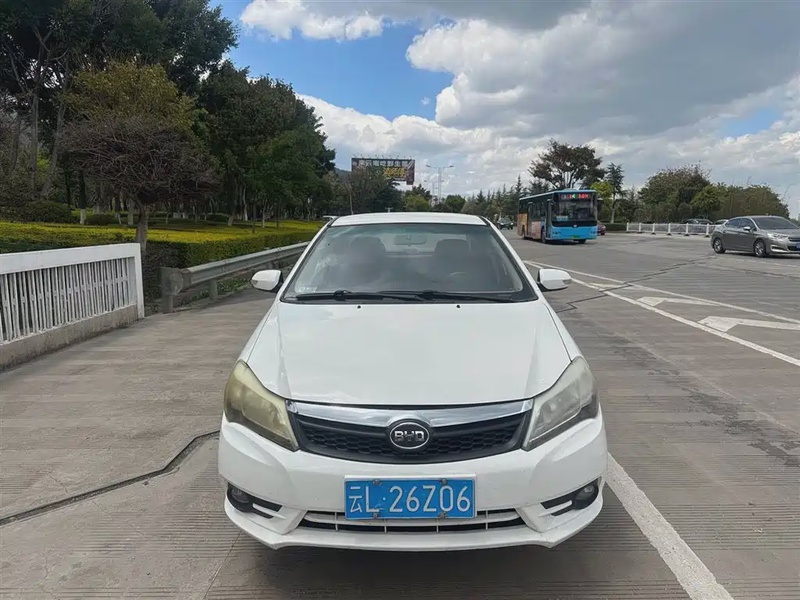 BYD F3