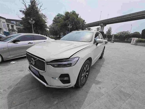 Volvo XC60 2022