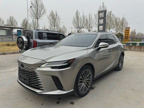 Lexus RX 2023