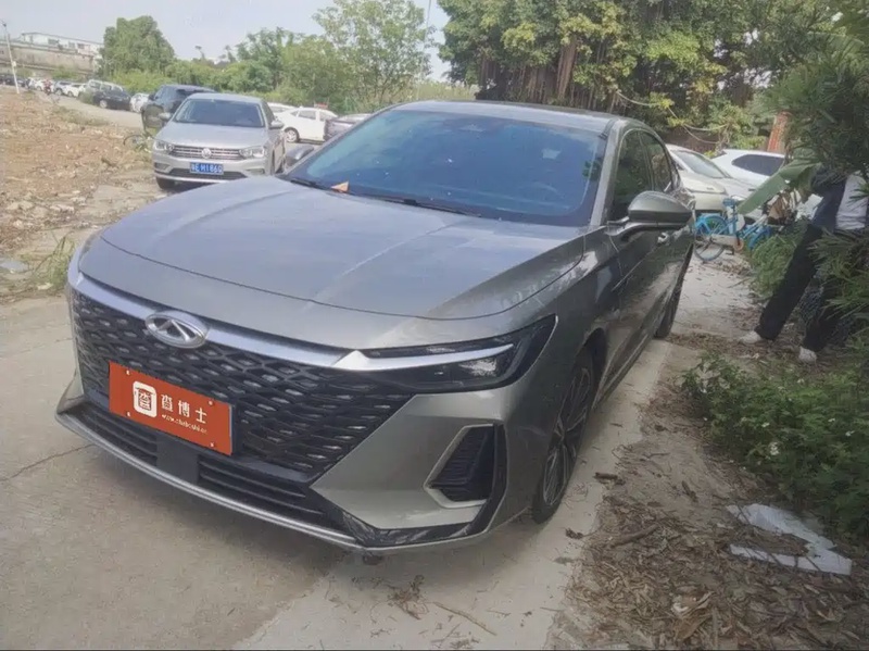 Chery Arrizo 8