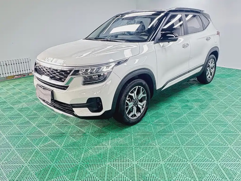 Kia KX3