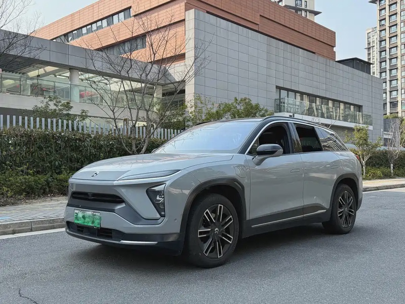 NIO ES6