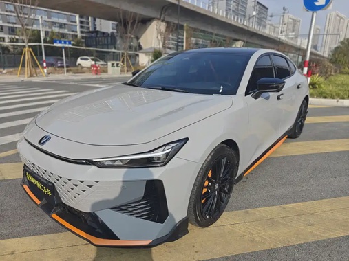 Changan UNI-V 2024