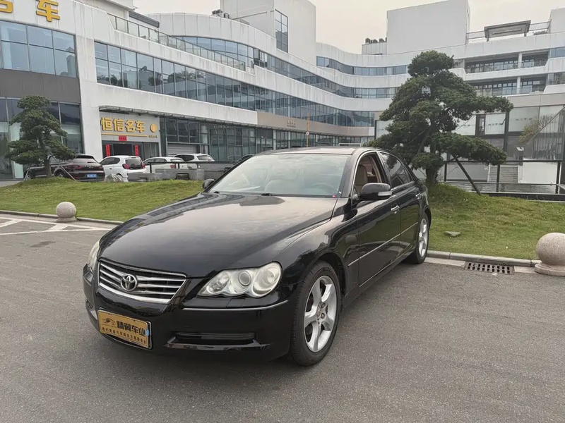 Toyota Reiz