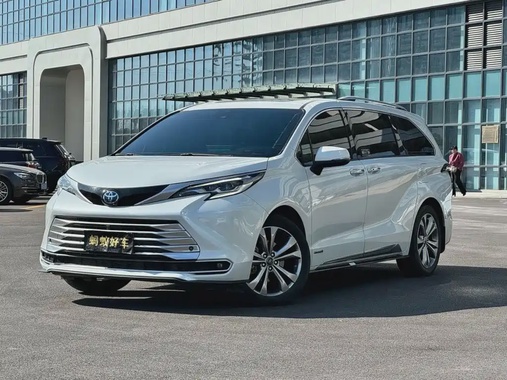 Toyota Sienna 2023