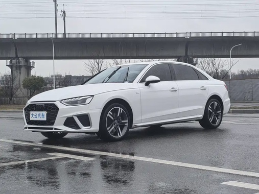 Audi A4 2021