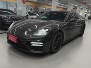 Porsche Panamera 2021