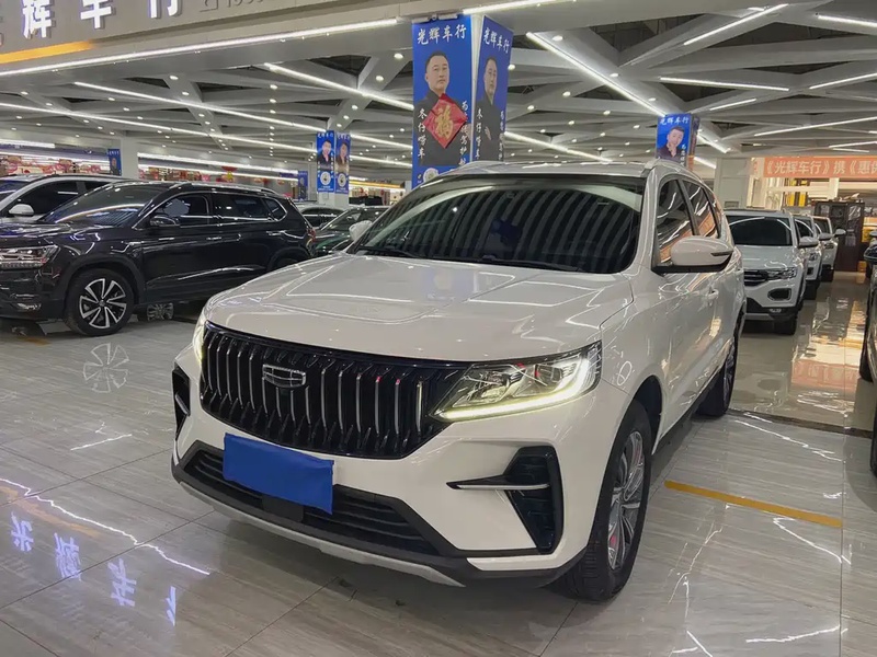 Geely X6