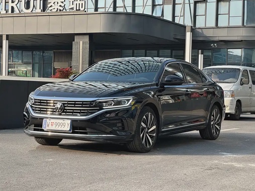 Volkswagen Passat 2024