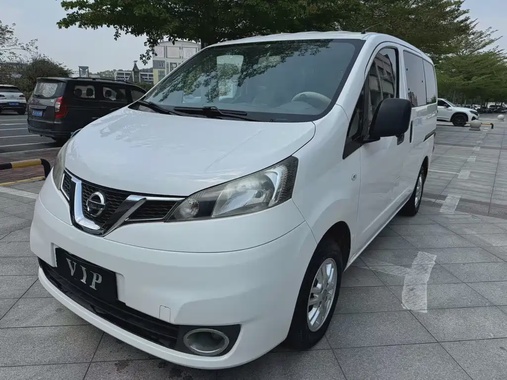 Nissan NV200 2014