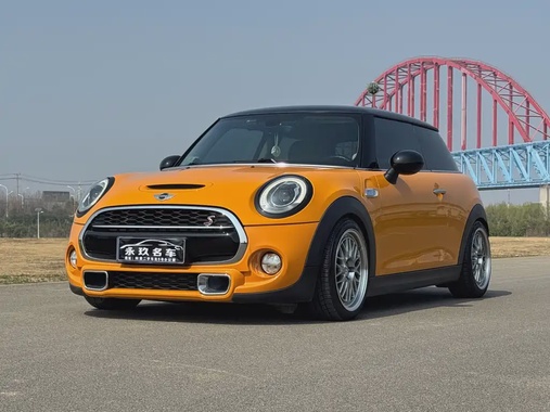 MINI Other 2015