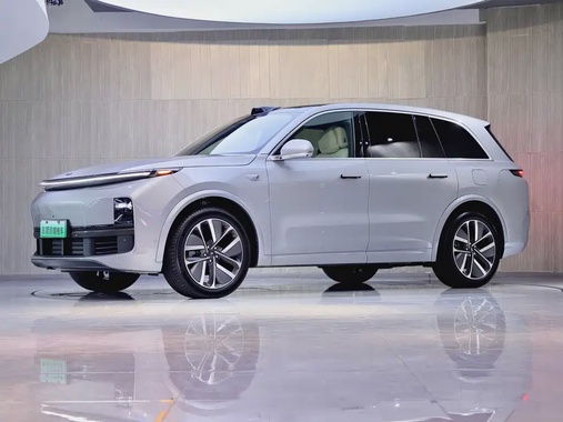 Li Auto L8 2024