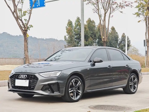 Audi A4 2022