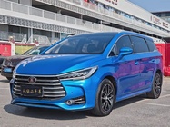 BYD MAX 2017
