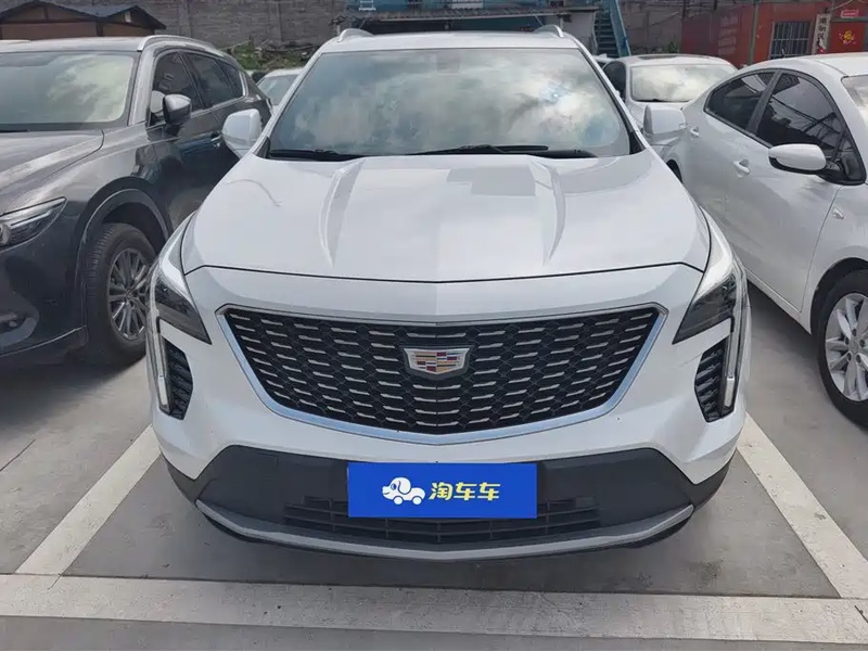 Cadillac XT4