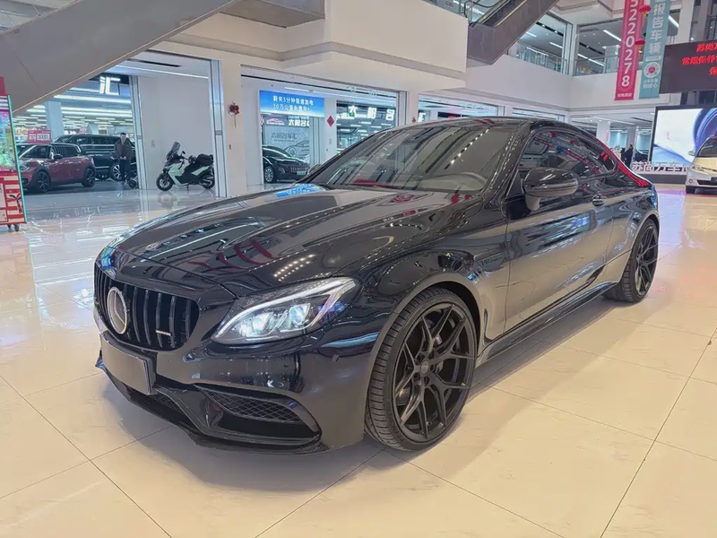 Mercedes-Benz C-Class