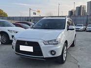 Mitsubishi Outlander 2011