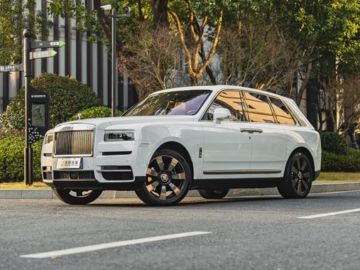 Rolls-Royce Cullinan 2022