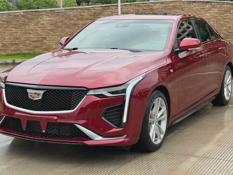Cadillac CT4