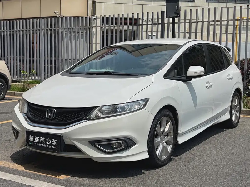 Honda Jade