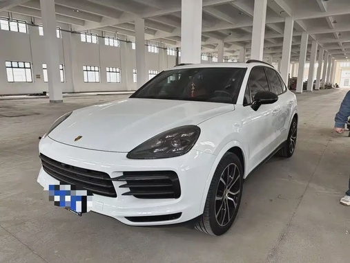 Porsche Cayenne 2022