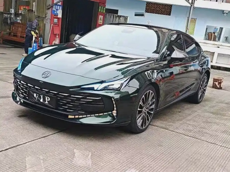 MG MG7