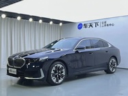 BMW 5 Series 2025