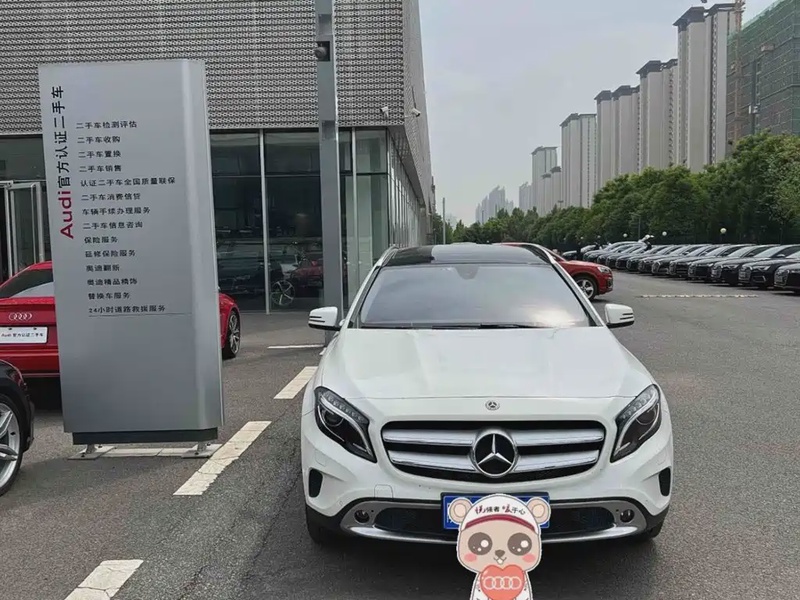 Mercedes-Benz GLA-Class