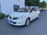Nissan Tiida 2010
