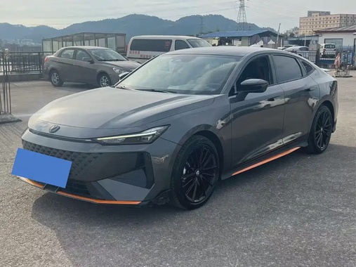 Changan UNI-V 2024