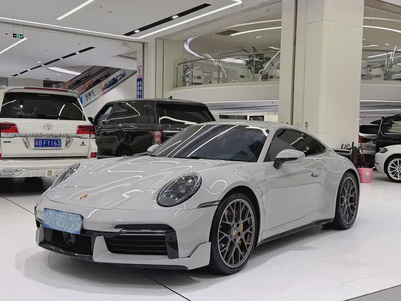 Porsche 911