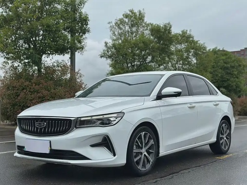 Geely Emgrand 2023