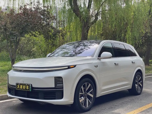Li Auto L7 2024