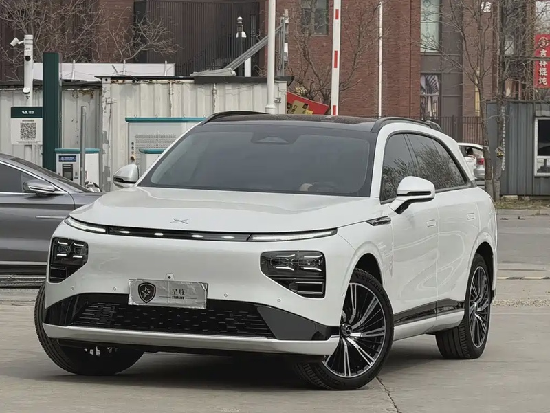 XPeng G9