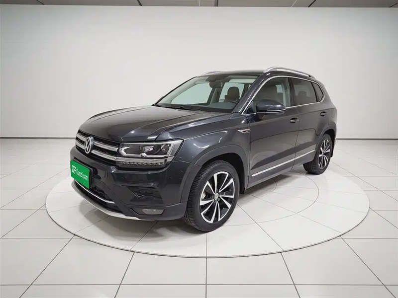 Volkswagen Tharu