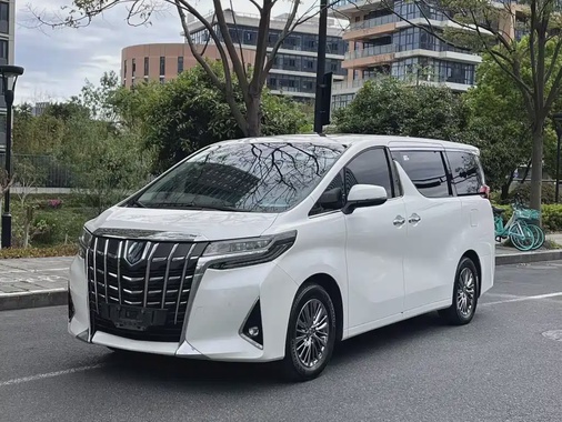Toyota Alphard 2023