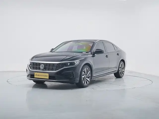 Volkswagen Passat 2022