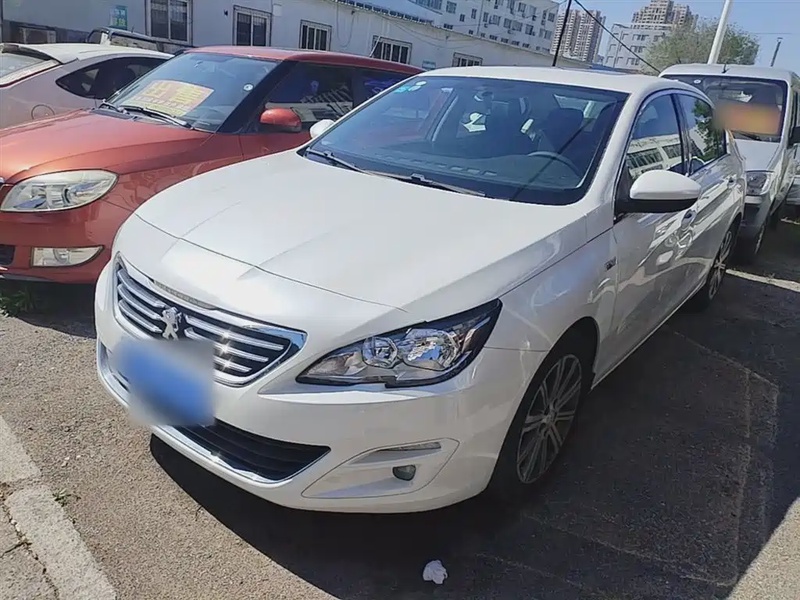 Peugeot 408