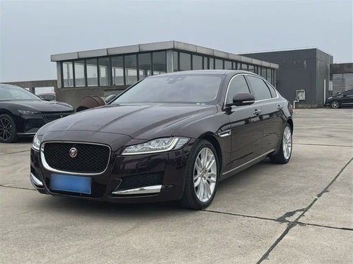 Jaguar XF 2021