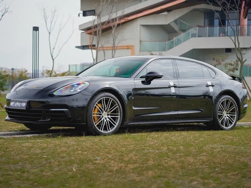 Porsche Panamera 2020