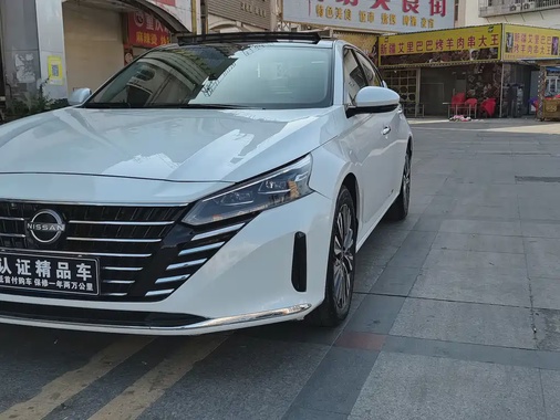 Nissan Teana 2023