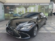 Lexus ES 2022