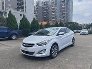 Hyundai Elantra 2015