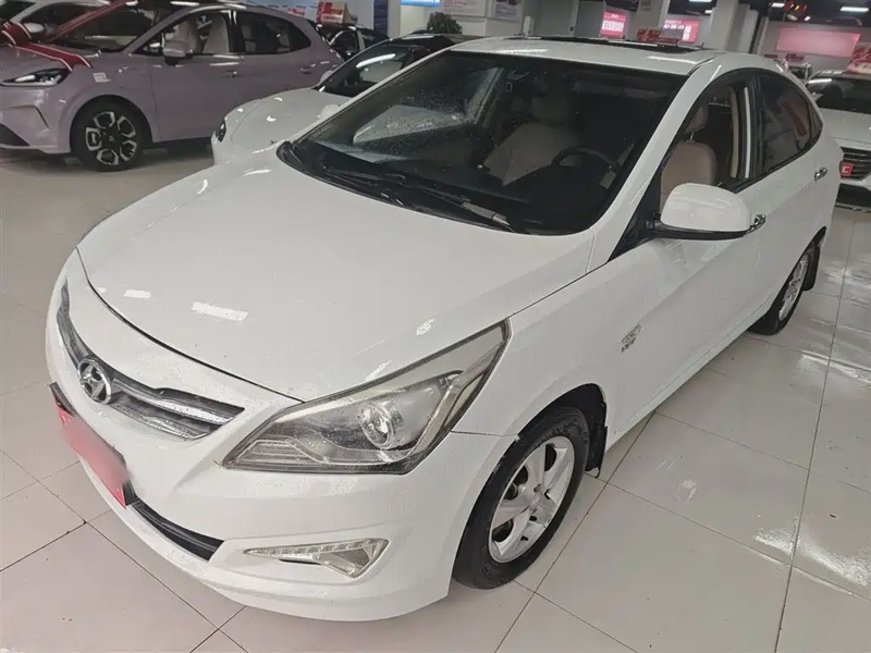 Hyundai Verna