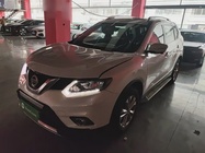 Nissan X-Trail 2015