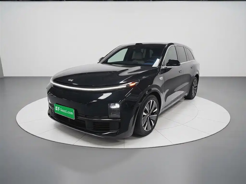 Li Auto L8