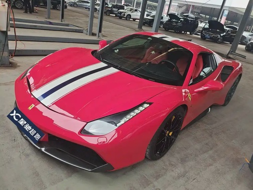 Ferrari 488 2018