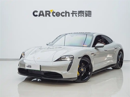 Porsche Taycan 2022