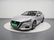 Nissan Teana 2022